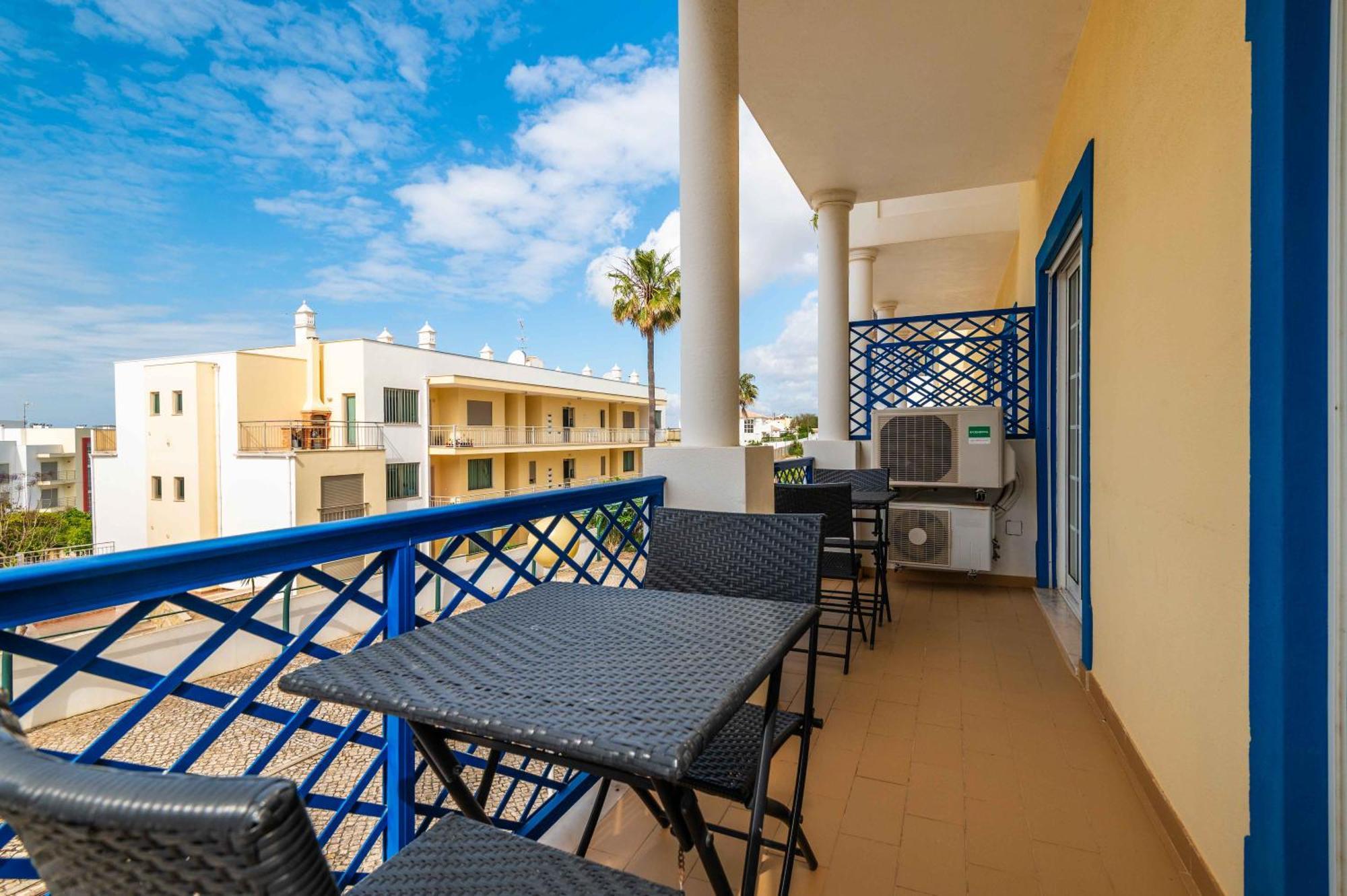 אלבופיירה Apartamentos Bosque Sao Jose מראה חיצוני תמונה